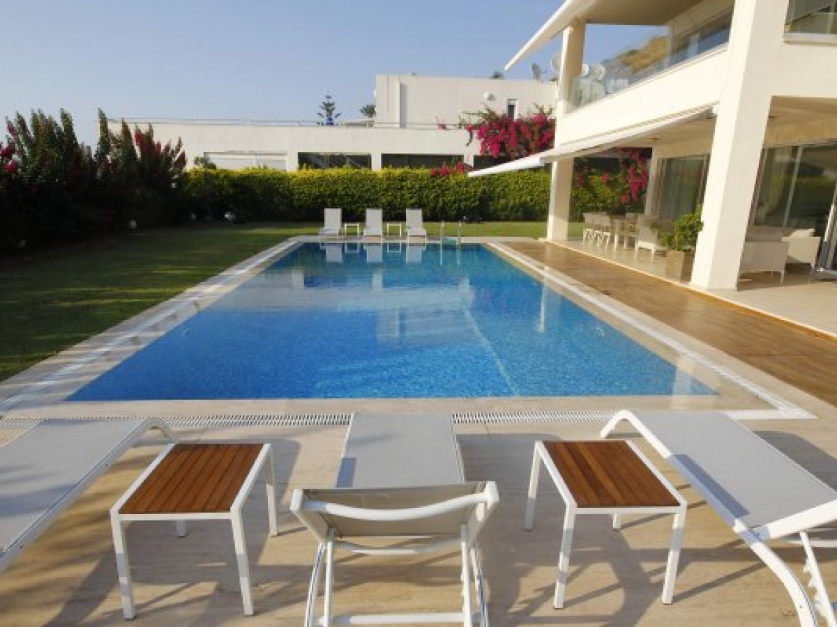 Turgutreis 5 + 2 Bedroom Villa Sevenseas. Luxury Villa with Private Pool and Sea View.