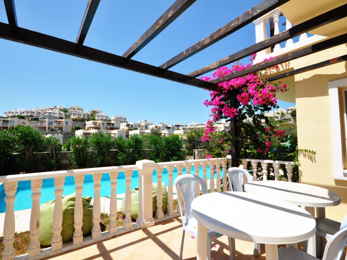 Adabükü 4+1 Özel Havuzlu Muhteşem Villa