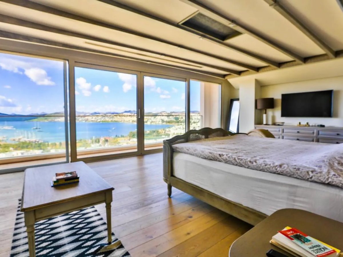 Bodrum Gümbette 4 Odalı Deniz Manzaralı Özel Havuzlu Villa Prime