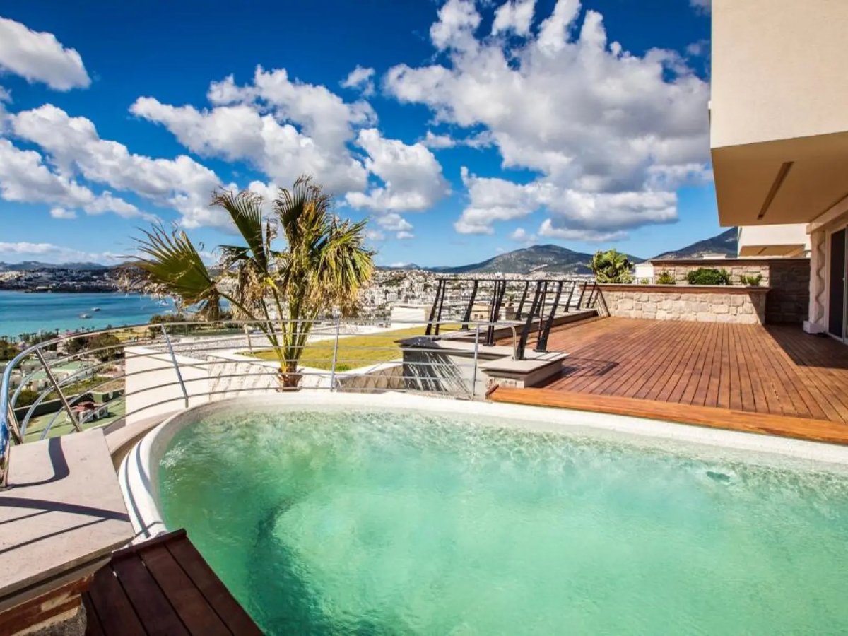 Bodrum Gümbette 4 Odalı Deniz Manzaralı Özel Havuzlu Villa Prime