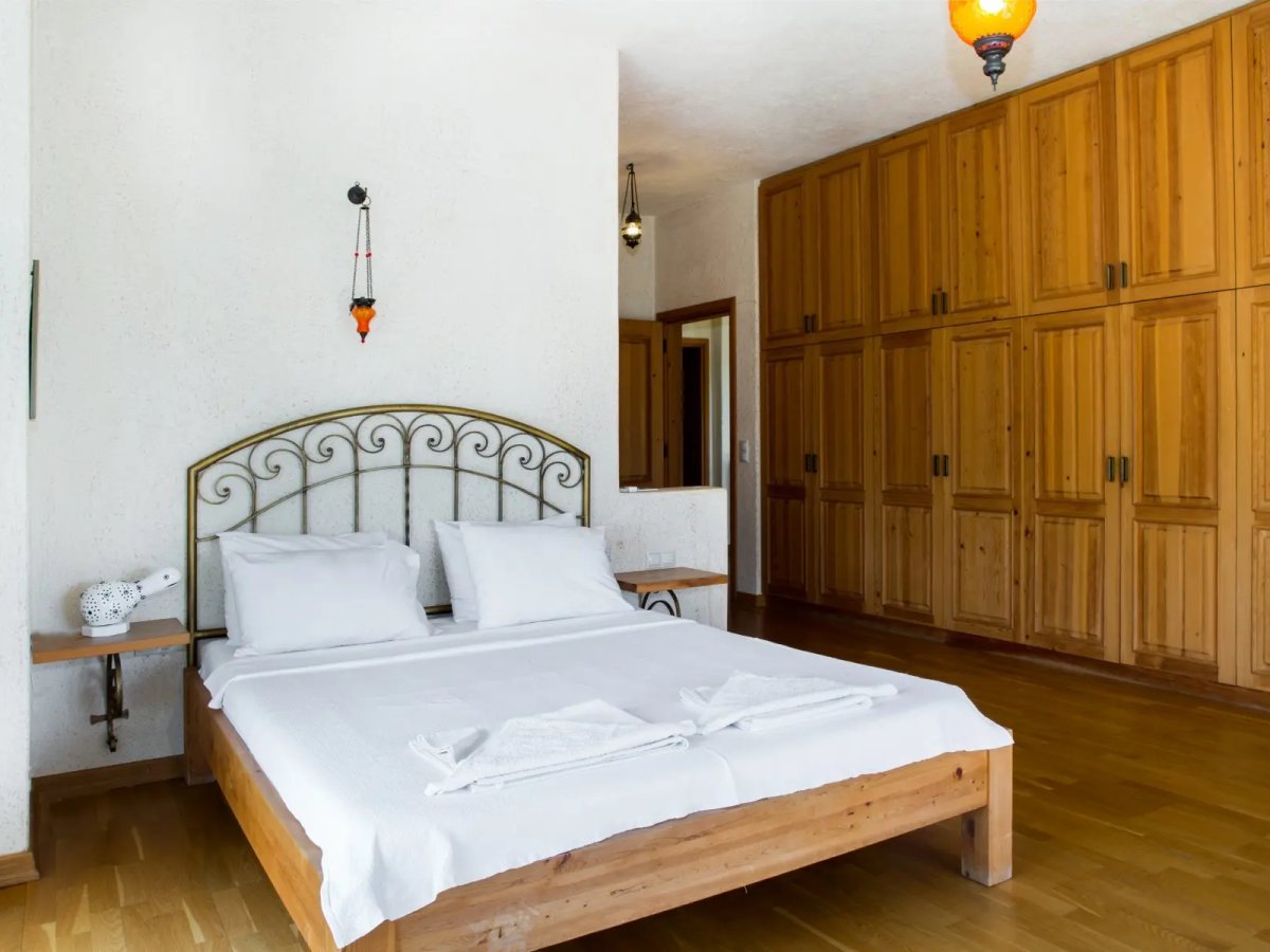 Bodrum Bitezde 5 Odalı Özel Havuzlu Villa